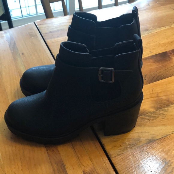 Boots with chunky heel size 9m women’s black MIX no 6 brand - Picture 3 of 9
